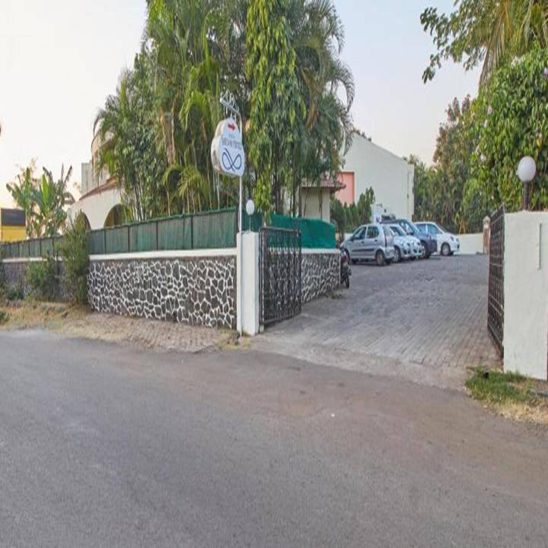 Sahil Sarovar Portico Lonavala Exterior foto